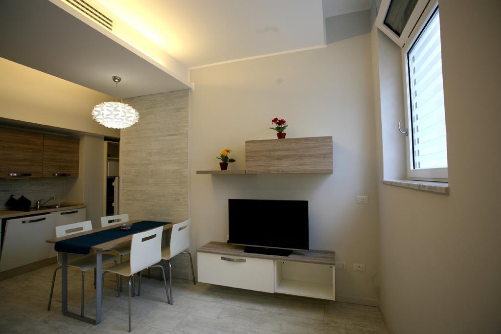Nina Casa Vacanze Finale Ligure Habitación foto